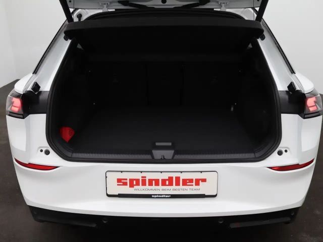 Volkswagen T-Roc 1.5 eTSI DSG IQ.Drive R-Line