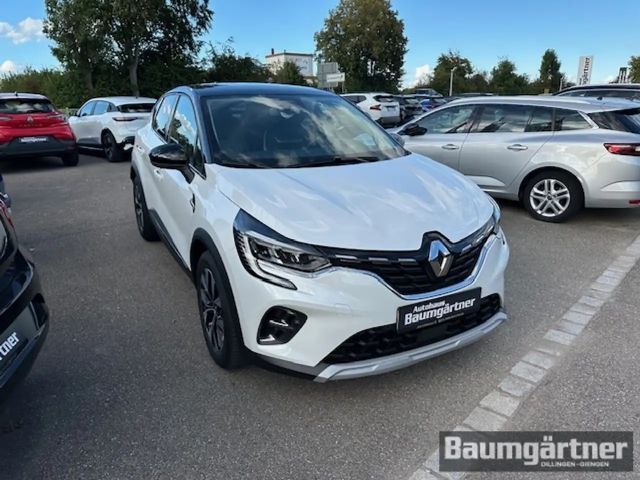 Renault Captur EDC Hybrid TCe 140 Techno