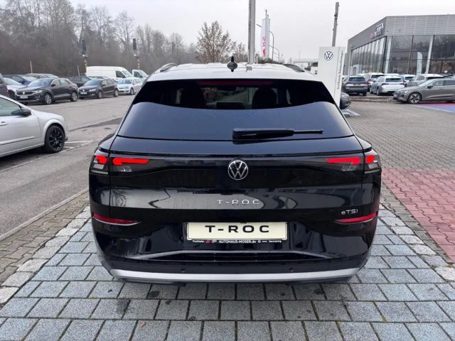 Volkswagen T-Roc 1.5 eTSI DSG Life