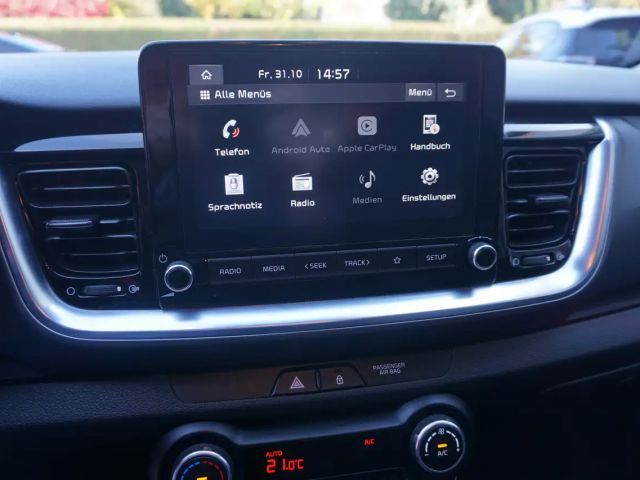 Kia Stonic 1,25 MPI ISG Silber