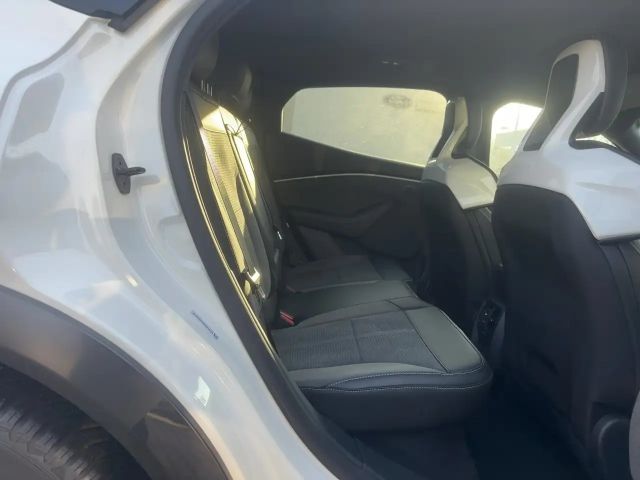 Ford Mustang Mach-E AWD GT