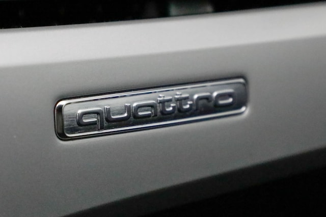 Audi A4 45 TFSI Avant Quattro S-Tronic