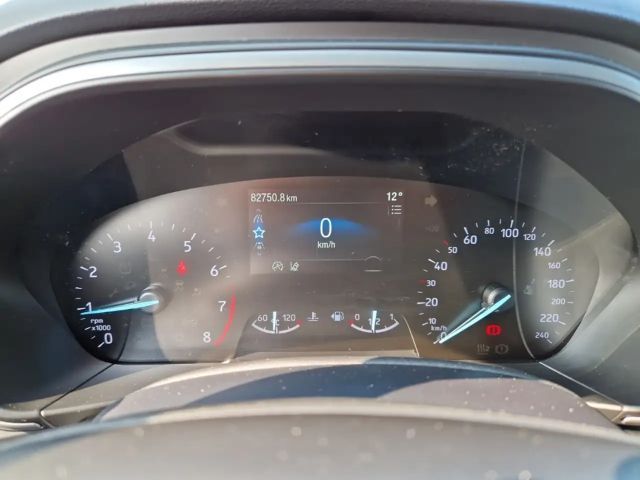 Ford Focus Cool & Connect EcoBoost Wagon