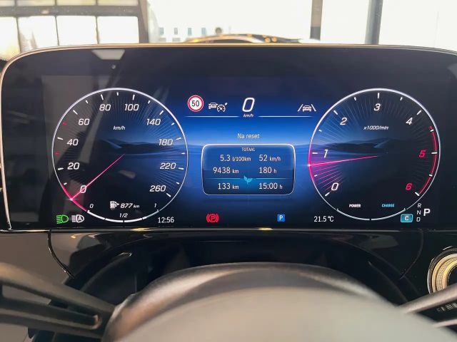 Mercedes-Benz E 220 AMG Line E 220 d