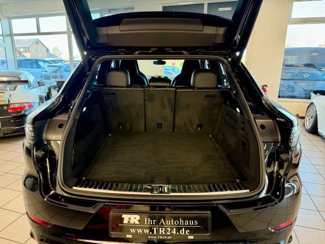 Porsche Cayenne Coupé GTS