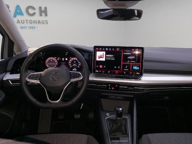 Volkswagen Golf 1,5  TSI 85 kW (116 PS) Panoramadach 17"