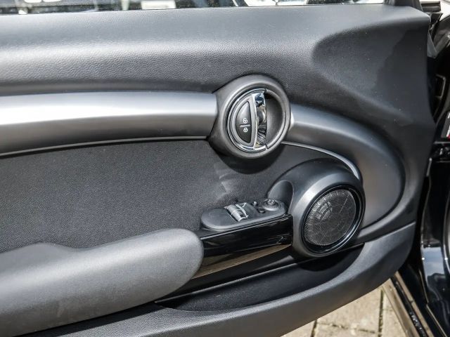 MINI John Cooper Works HUD PANO ACC RFK NAVI LED DAB