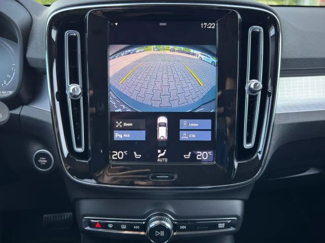 Volvo XC40 R-Design Recharge T5