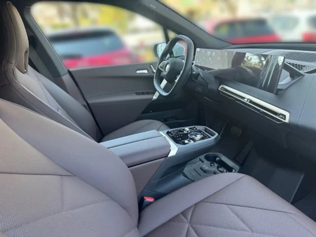 BMW iX xDrive45