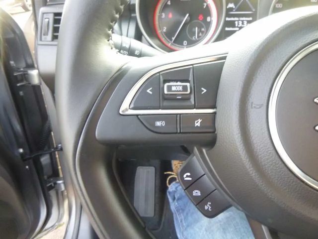 Suzuki Swift DualJet Exclusive Hybrid