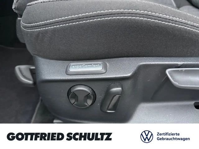 Volkswagen Passat 1.5 TSI Business DSG Variant