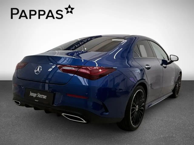 Mercedes-Benz CLA 200 AMG Line Coupé Premium