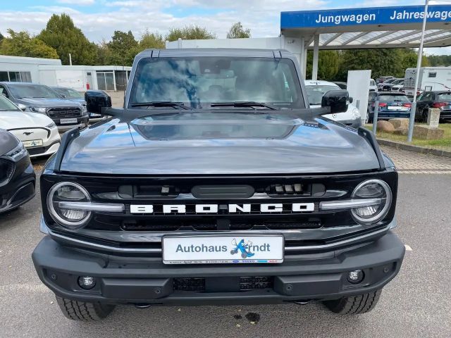 Ford Bronco 4x4 AWD Outer Banks