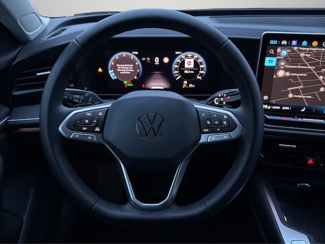 Volkswagen Passat 1.5 eTSI Business Variant