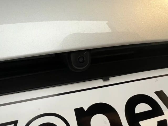 Kia Stonic KIA Stonic Silber1,2