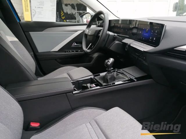 Opel Astra 1.2 Turbo Elegance