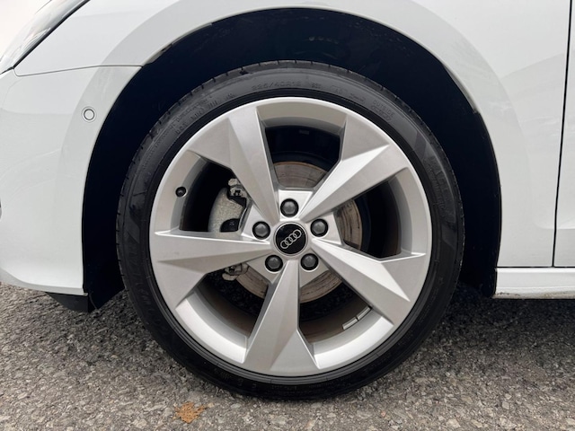 Audi A3 30 TFSI S-Tronic Sedan