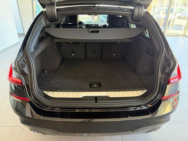 BMW 330 330e Touring