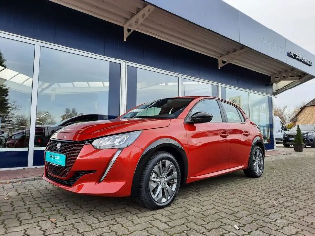 Peugeot E-208 Active Pack