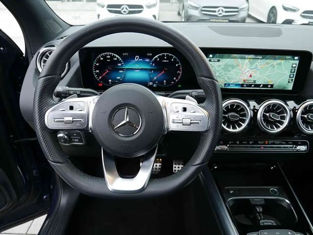 Mercedes-Benz GLA 250 AMG Line