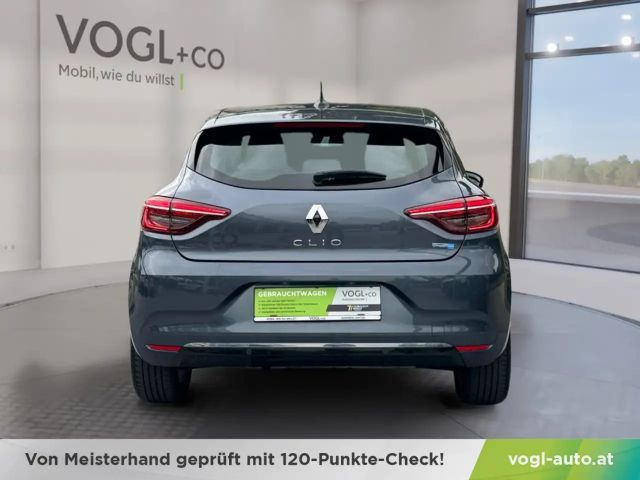 Renault Clio E-Tech Intens