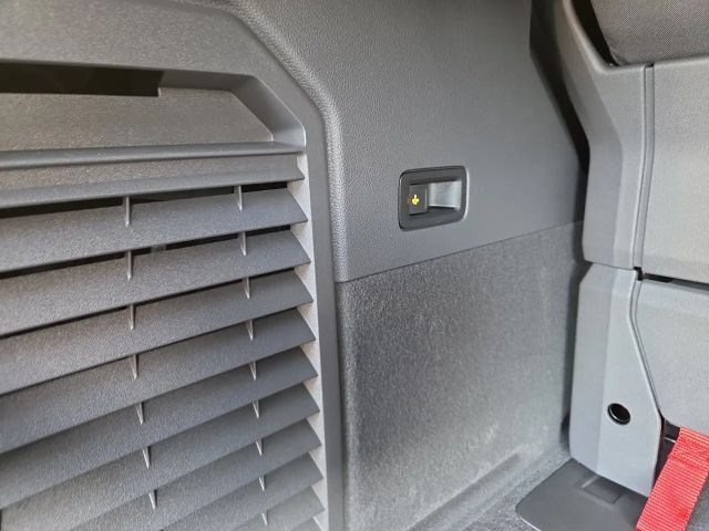 Volkswagen Multivan 2.0 TDI DSG Lang T7