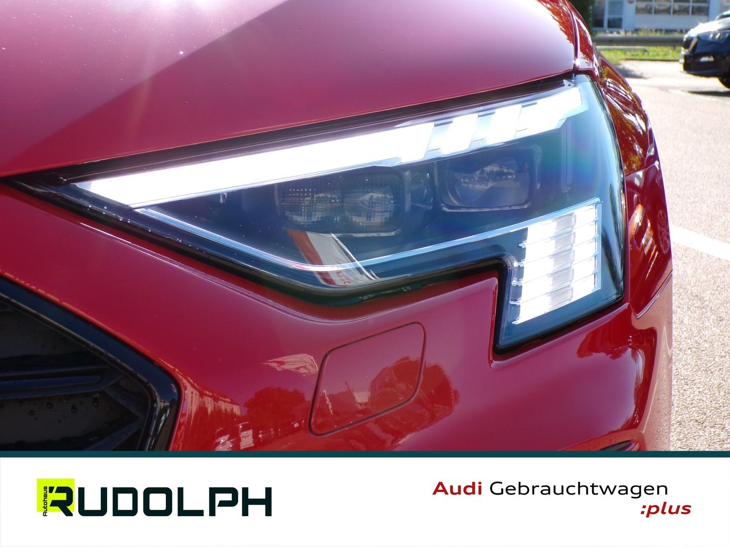 Audi S3 S-Tronic Sedan Sportback