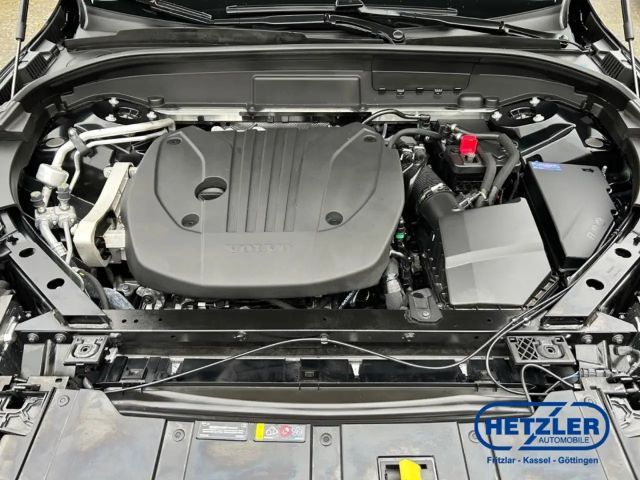 Volvo XC60 AWD Dark Plus