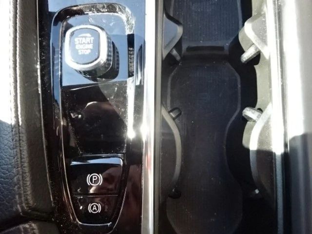 Volvo XC90 AWD Momentum