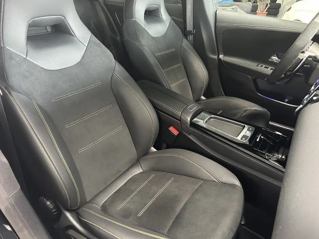 Mercedes-Benz CLA 45 AMG 4MATIC AMG Line