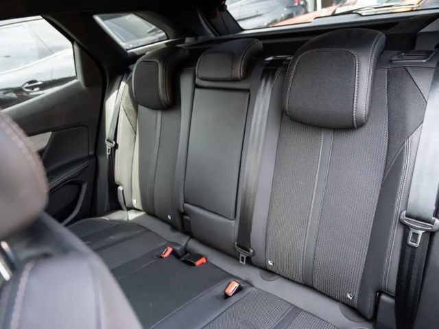 Peugeot 3008 EAT8 GT-Line PureTech