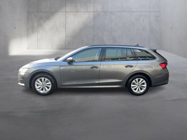 Skoda Octavia Essence TSI