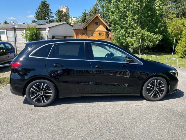 Mercedes-Benz B 200 Progressive