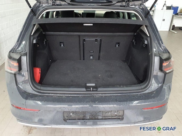 Volkswagen Golf 1.5 eTSI DSG Golf VIII Style