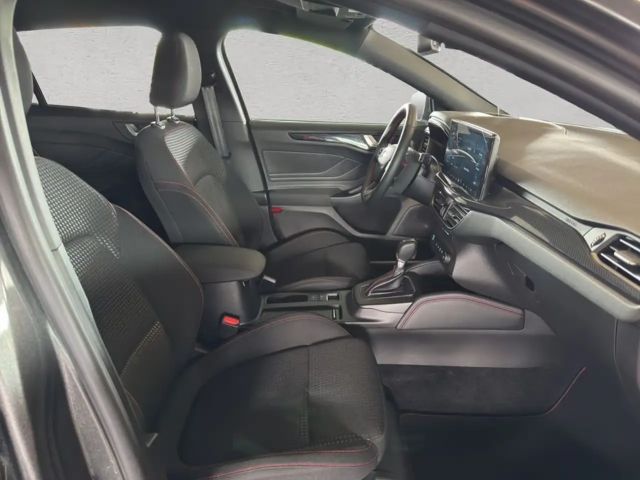 Ford Focus EcoBoost ST Line Wagon