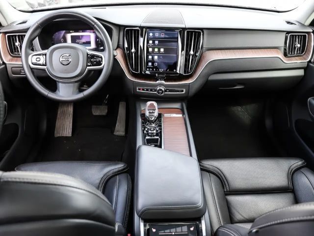 Volvo XC60 AWD Dark Ultimate