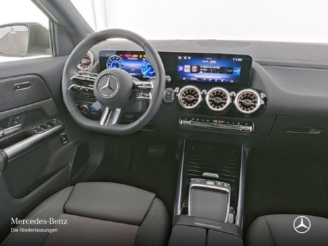 Mercedes-Benz EQA 300 4MATIC