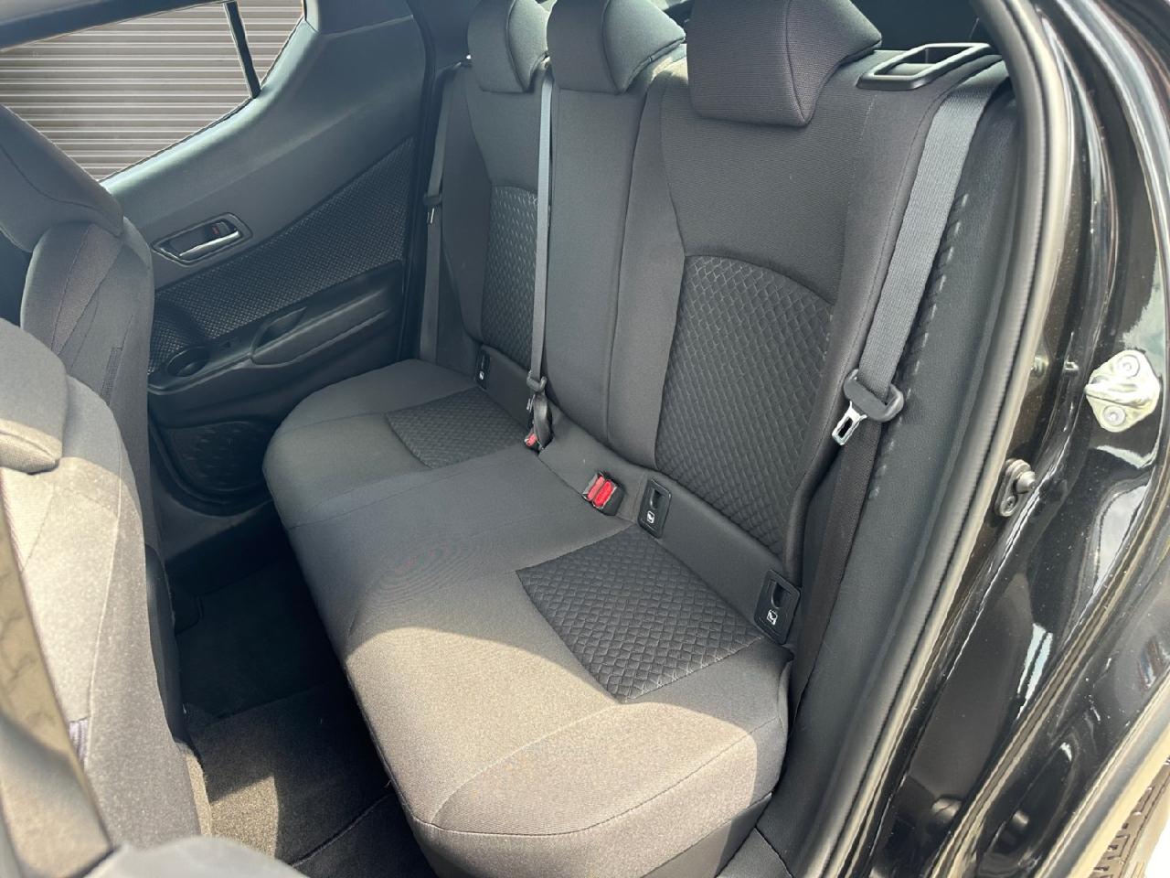 Toyota C-HR 5-deurs Basis