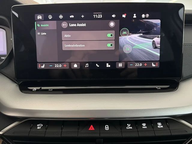 Skoda Octavia Kombi 2,0TDI *LED*AHK*Tempomat*Getönte Scheiben...