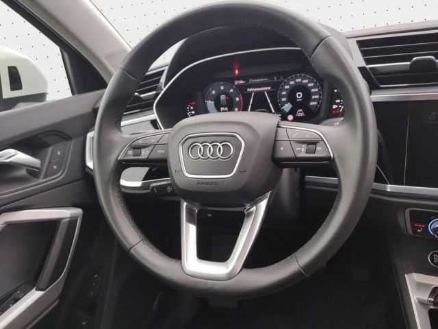 Audi Q3 35 TDI Quattro S-Line