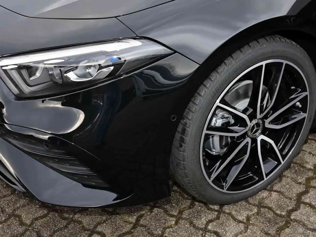 Mercedes-Benz A 200 AMG Line