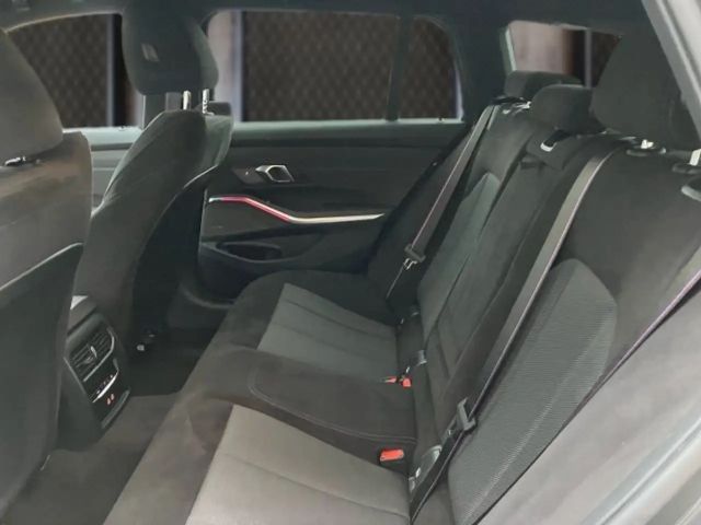 BMW 330 330e Touring xDrive