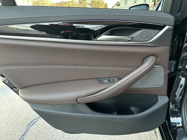 BMW 530 530d Touring xDrive