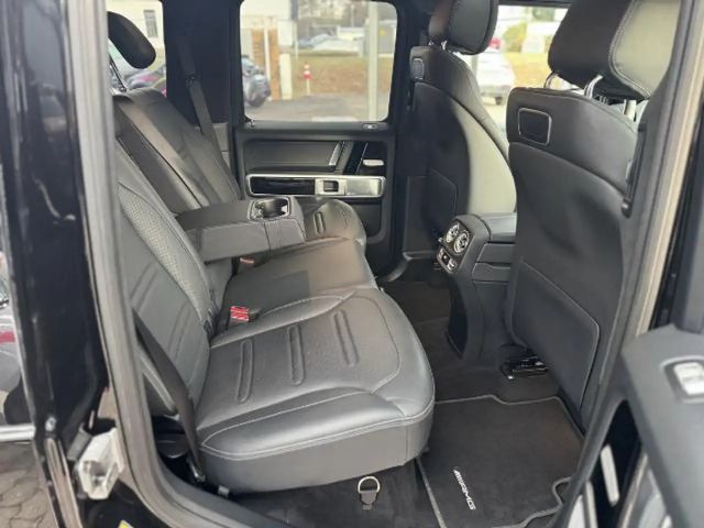 Mercedes-Benz G 400 AMG Line
