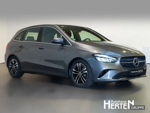 Mercedes-Benz B 180 Progressive Sedan