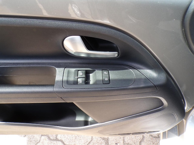 Volkswagen up! Move Move up!