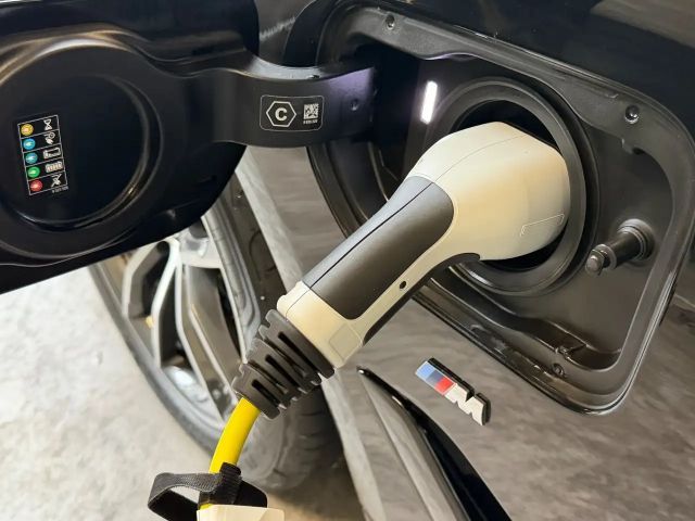 BMW 530 530e M-Sport