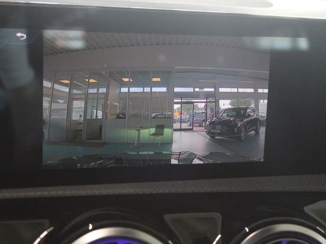 Mercedes-Benz CLA 180 Shooting Brake