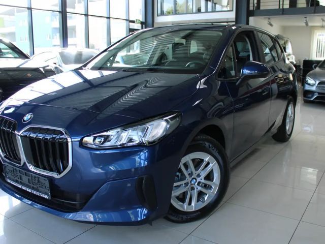 BMW 220 220i Active Tourer