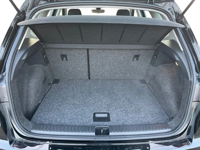 Seat Arona Reference